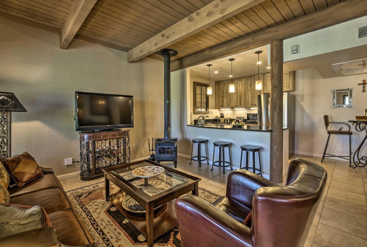 Adobe-Style Abode With Amenities - Walk To Plaza! Apartment Santa Fe Exterior foto