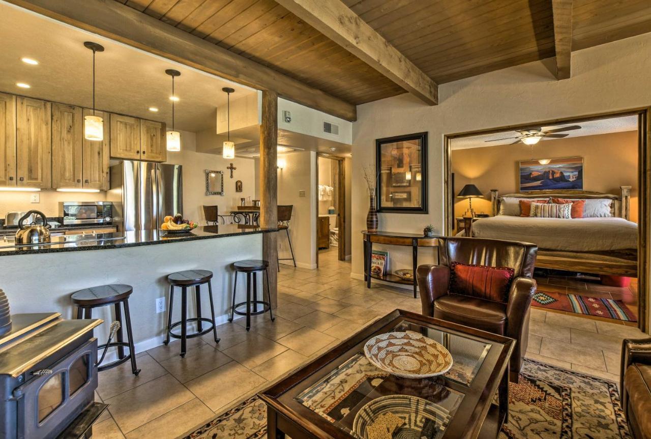 Adobe-Style Abode With Amenities - Walk To Plaza! Apartment Santa Fe Exterior foto