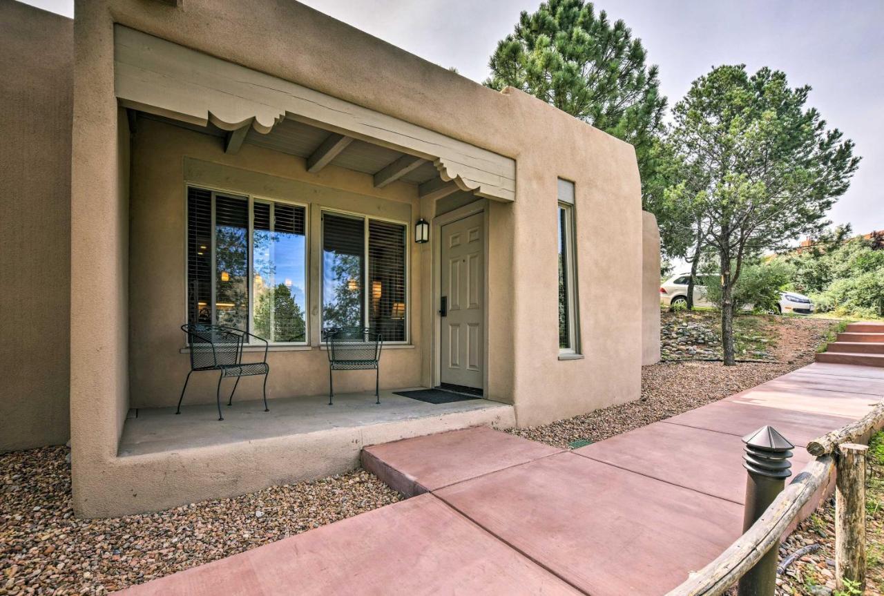 Adobe-Style Abode With Amenities - Walk To Plaza! Apartment Santa Fe Exterior foto