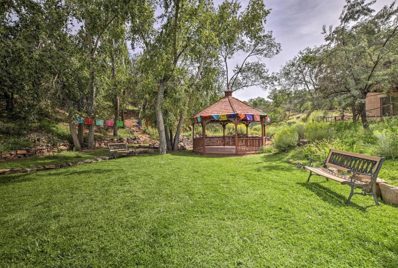 Adobe-Style Abode With Amenities - Walk To Plaza! Apartment Santa Fe Exterior foto